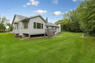 2065 Raspberry Ridge Pl NE, Owatonna, MN 55060 - Photo 38