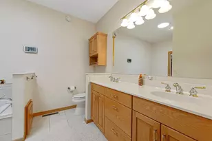 2065 Raspberry Ridge Pl NE, Owatonna, MN 55060 - Photo 22