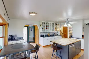 W25757 Bear Coulee Rd, Trempealeau, WI 54661 - Photo 16