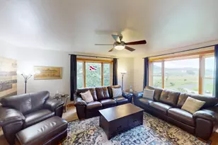 W25757 Bear Coulee Rd, Trempealeau, WI 54661 - Photo 18