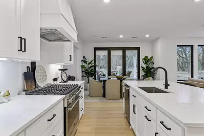 25955 Wild Rose Lane, Excelsior, MN 55331 - Photo 10