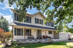 2424 Briar Oakes Blvd, Monticello, MN 55362 - Photo 1