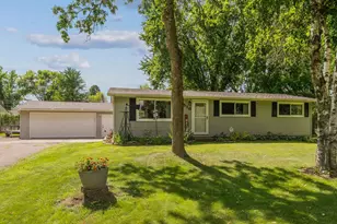 516 Gerald St, Osceola, WI 54020 - Photo 1