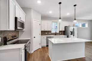 1342 Rose St, New Richmond, WI 54017 - Photo 10