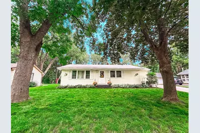 2689 Mayer Lane E, Maplewood, MN 55119 - Photo 1