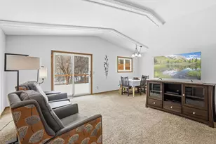 12921 James Ave S, Burnsville, MN 55337 - Photo 6