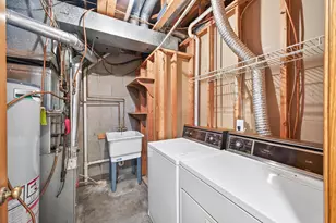 8326 Oakview Ct N, Maple Grove, MN 55369 - Photo 24