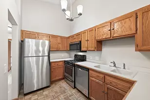 8326 Oakview Ct N, Maple Grove, MN 55369 - Photo 10