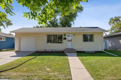 1231 16th Street N, Moorhead, MN 56560 - Photo 1