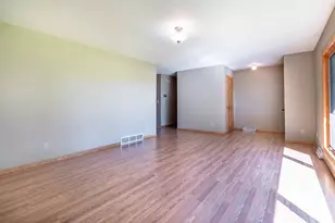 24519 E Rivers Bend Rd, Fergus Falls, MN 56537 - Photo 34