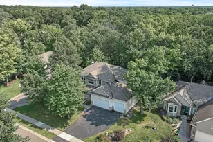 10426 Hidden Oaks Ln N, Champlin, MN 55316 - Photo 2