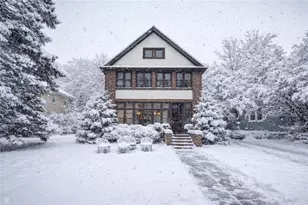 911 8th St S, Fargo,  58103 - Photo 2