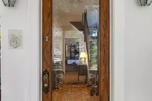 911 8th St S, Fargo,  58103 - Photo 8