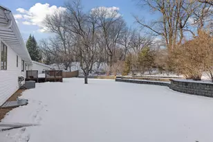 2320 Timber Trail E, Maplewood, MN 55119 - Photo 62