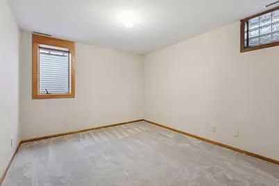 2320 Timber Trail E, Maplewood, MN 55119 - Photo 40