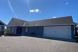 431 Pintail Cir, Annandale, MN 55302 - Photo 1