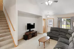 17090 Eastwood Ave, Farmington, MN 55024 - Photo 12