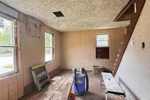 101 N Cedar St, Chaska, MN 55318 - Photo 10