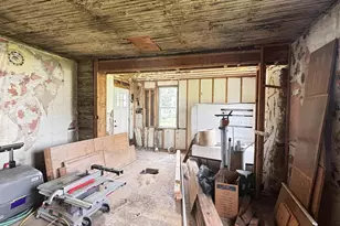 101 N Cedar St, Chaska, MN 55318 - Photo 4