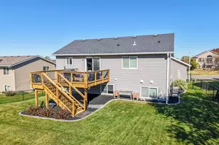 5788 51st St NW, Rochester, MN 55901 - Photo 6