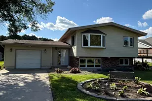 417 3rd Ave SE, Mazeppa, MN 55956 - Photo 1