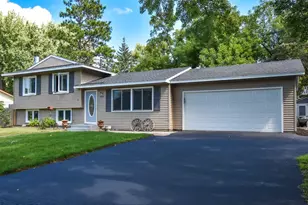 3958 Riverton Ave, Eagan, MN 55122 - Photo 2