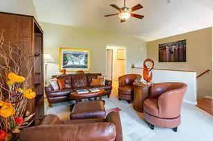 805 22nd St SE, Owatonna, MN 55060 - Photo 4