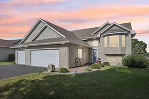 404 Lake Dr, Winsted, MN 55395 - Photo 1