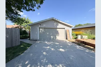 1310 7th Avenue, Worthington, MN 56187 - Photo 10