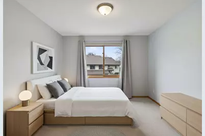 7275 Pontiac Circle, Chanhassen, MN 55317 - Photo 24