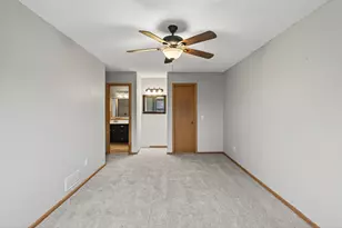 7275 Pontiac Cir, Chanhassen, MN 55317 - Photo 20