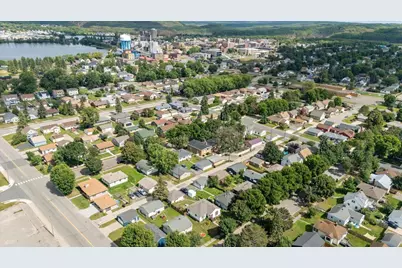 802 6th St S, Virginia, MN 55792 - Photo 6