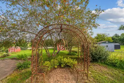 451 E Johnson Street, River Falls, WI 54022 - Photo 24