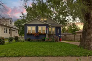 207 9th Ave SW, Faribault, MN 55021 - Photo 1