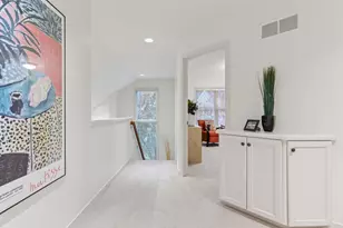 1760 Waterford Ct, Golden Valley, MN 55422 - Photo 26