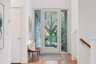 1760 Waterford Ct, Golden Valley, MN 55422 - Photo 4