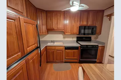 11160 Anderson Lakes Parkway #319, Eden Prairie, MN 55344 - Photo 2