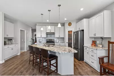 8762 Irving Boulevard N, Lake Elmo, MN 55042 - Photo 12