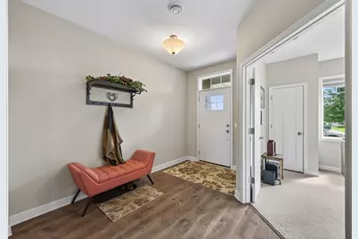 8762 Irving Boulevard N, Lake Elmo, MN 55042 - Photo 4