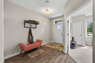 8762 Irving Blvd N, Lake Elmo, MN 55042 - Photo 4