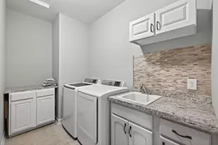 8762 Irving Blvd N, Lake Elmo, MN 55042 - Photo 24