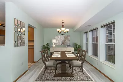 935 Ferndale Street N #210, Maplewood, MN 55119 - Photo 4