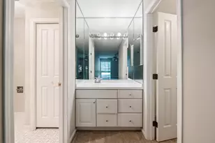 6105 Lincoln Dr, Edina, MN 55436 - Photo 16