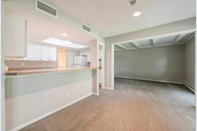 6105 Lincoln Drive #130, Edina, MN 55436 - Photo 8