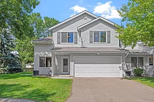 418 Roundhouse St, Shakopee, MN 55379 - Photo 1