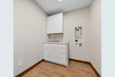 205 W Center Street, Amery, WI 54001 - Photo 20