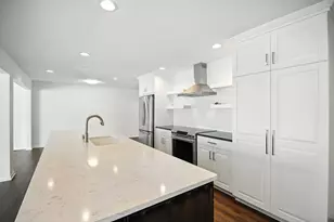 2207 5th Ave NW, Austin, MN 55912 - Photo 8