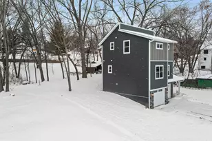 2817 Victoria St N, Roseville, MN 55113 - Photo 4