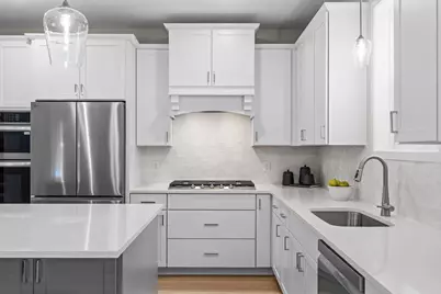 2817 Victoria Street N, Roseville, MN 55113 - Photo 22