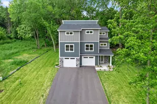 2817 Victoria St N, Roseville, MN 55113 - Photo 60